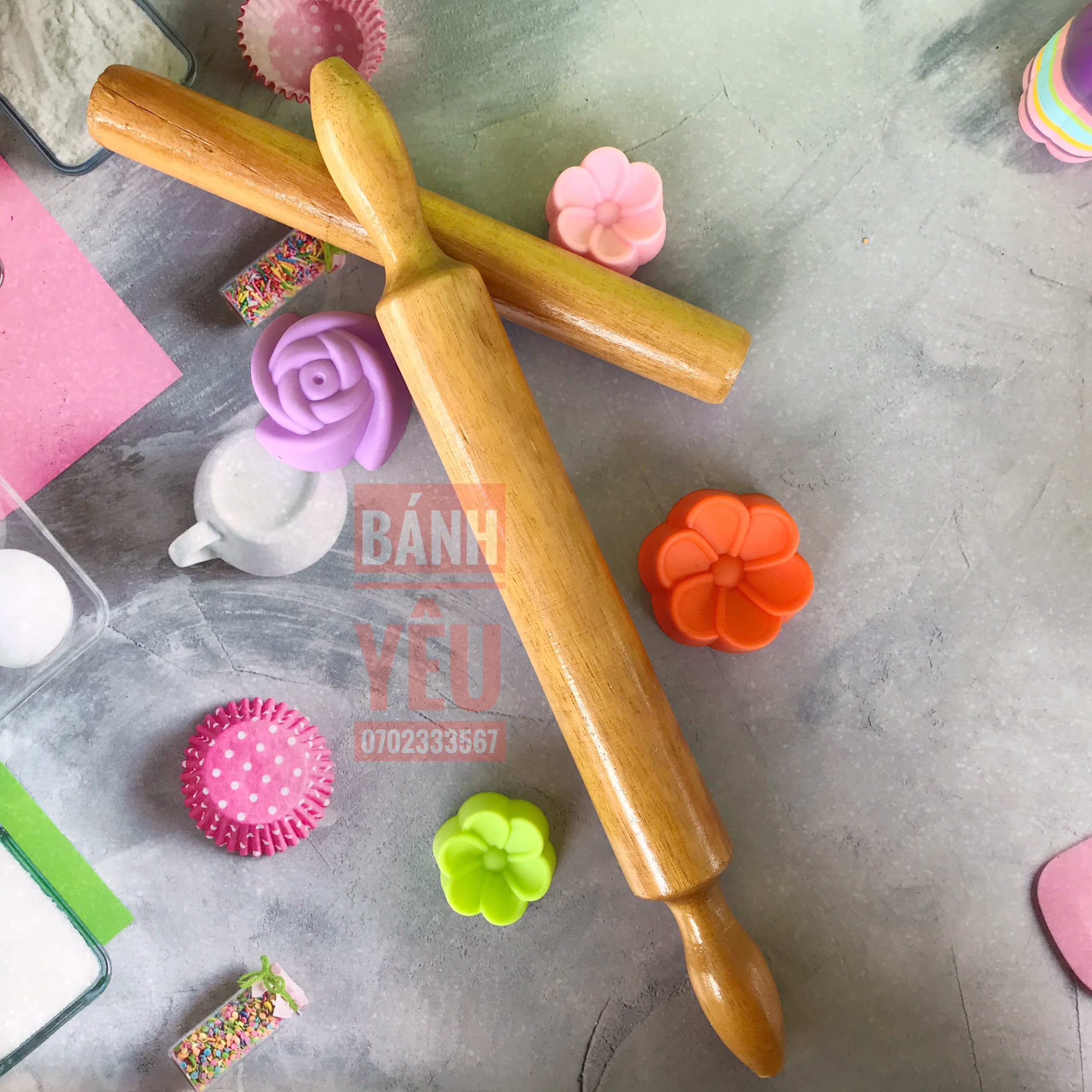 Cây lăn bột ( cán bột ) gỗ xà cừ dụng cụ làm bánh