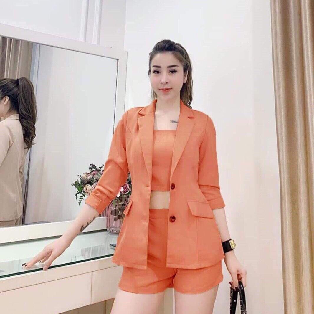 Bộ vest nữ quần ngắn và 4 gợi ý mặc thời trang  Thomas Nguyen