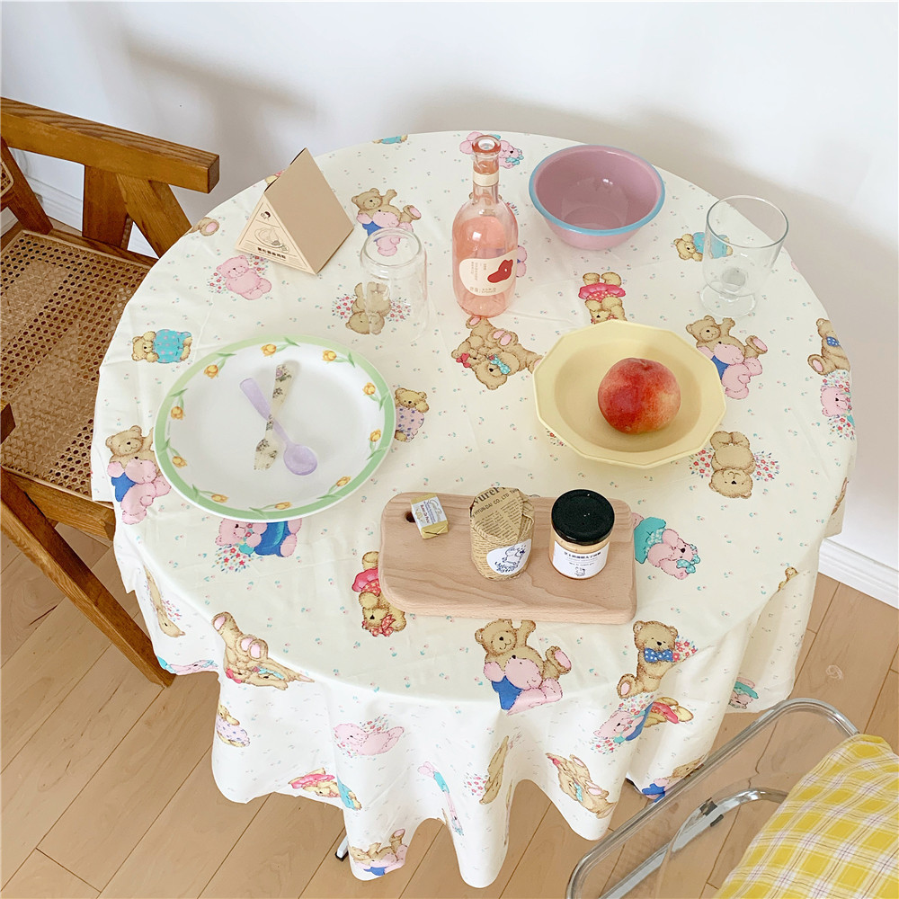 Khăn trải bàn/ Thảm picnic hình gấu. Bear