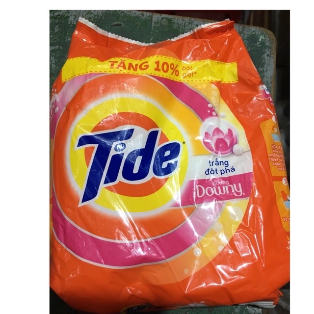 Bột giặt Tide Trắng đột phá hương Downy 690g