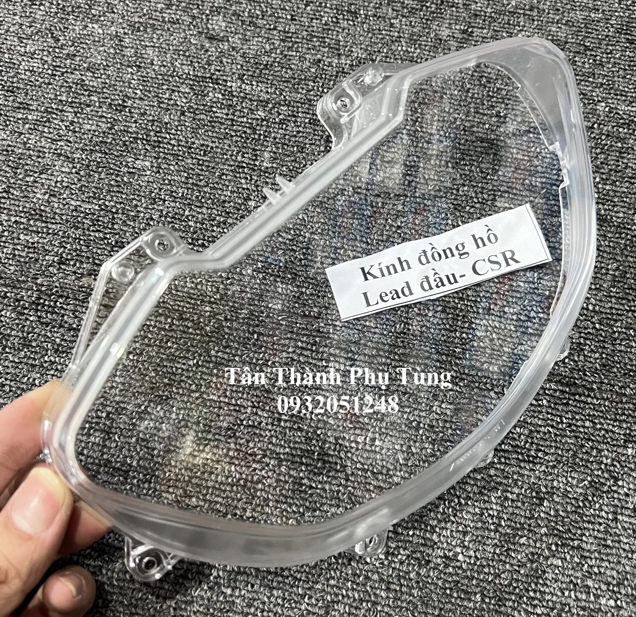 Mặt kính đồng hồ Lead đời đầu, SCR