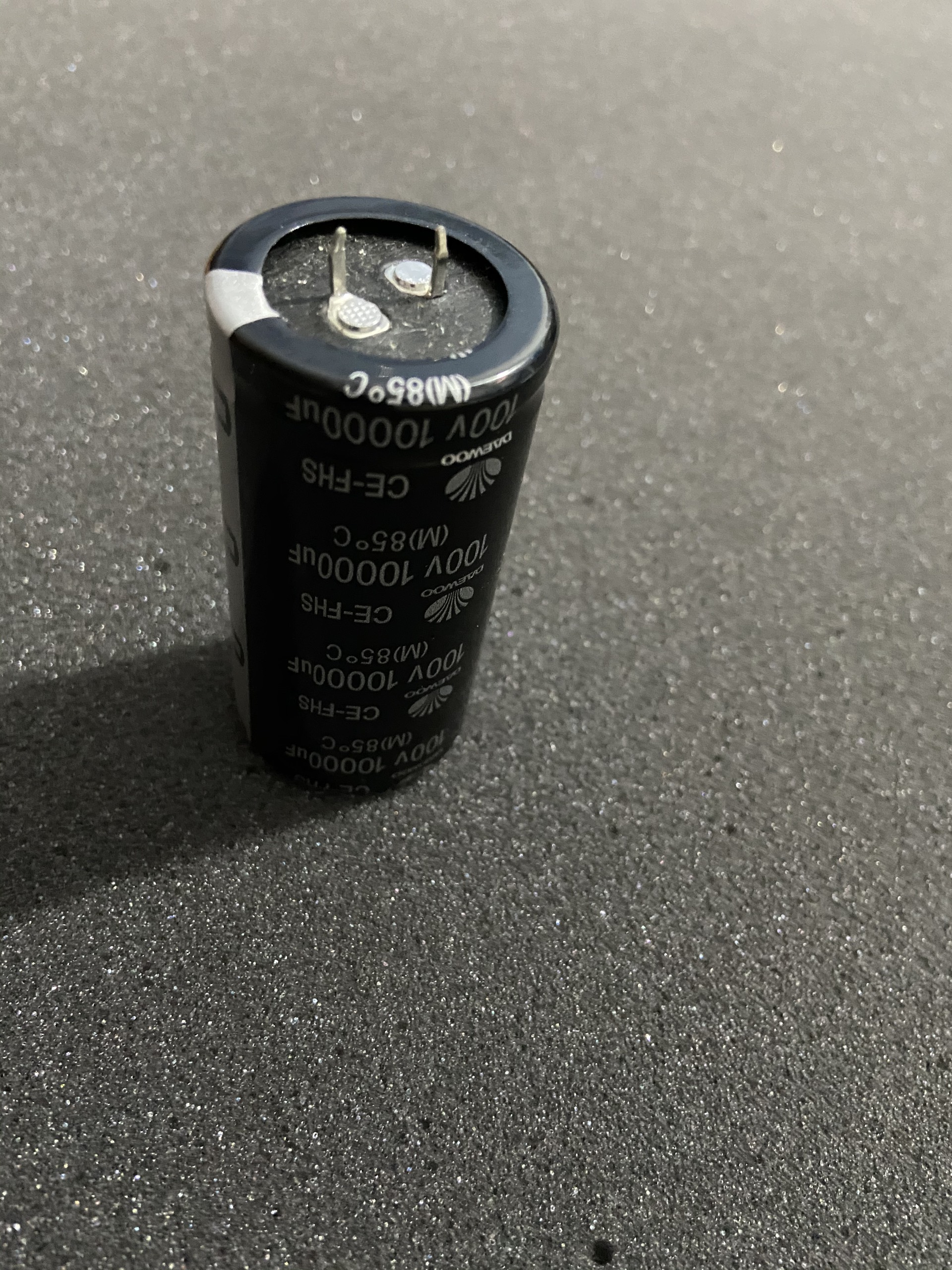 [HCM]Tụ lọc nguồn Daewoo 100v 10000uf cao cấp