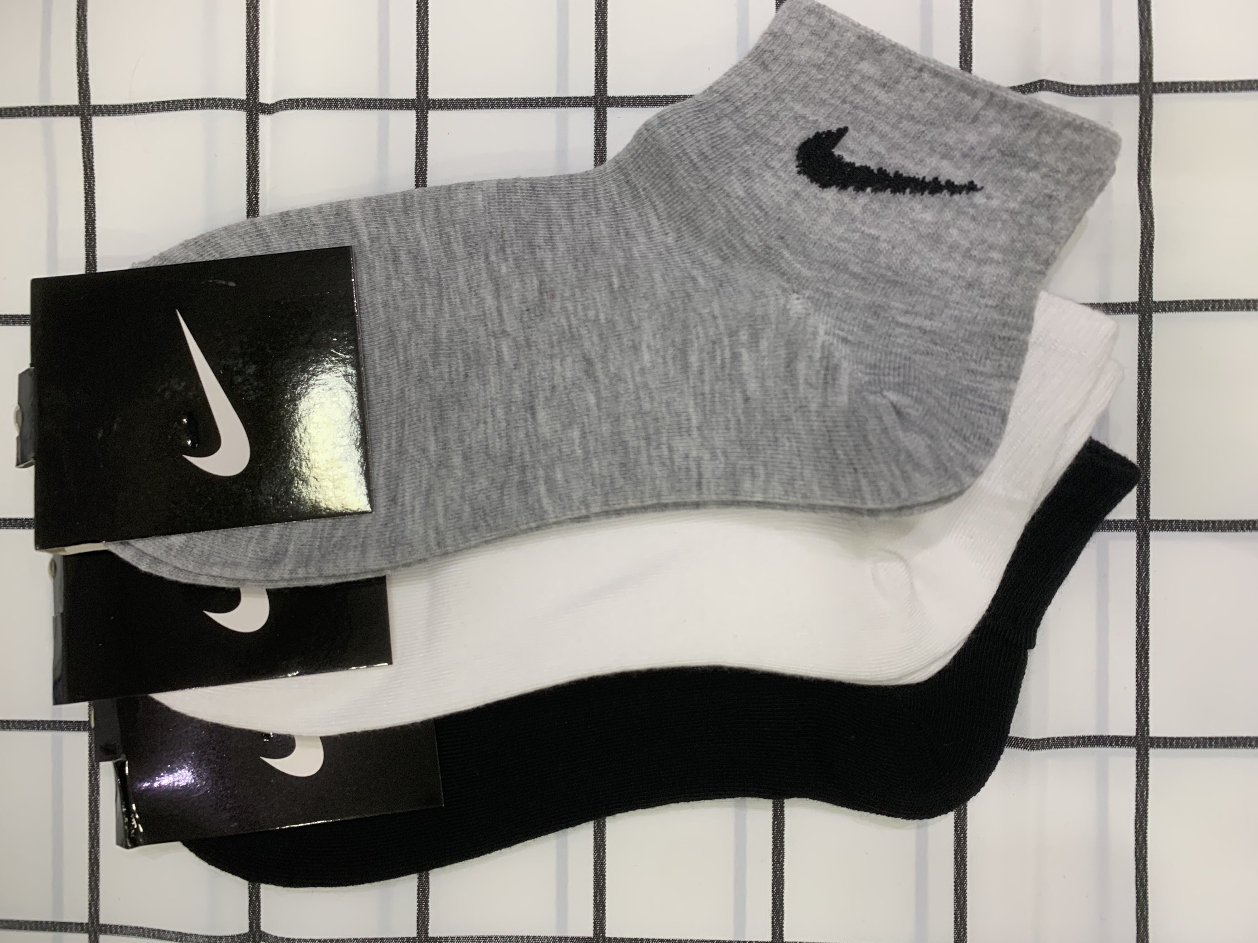 [HCM]Vớ Nike cổ ngắn màu đen