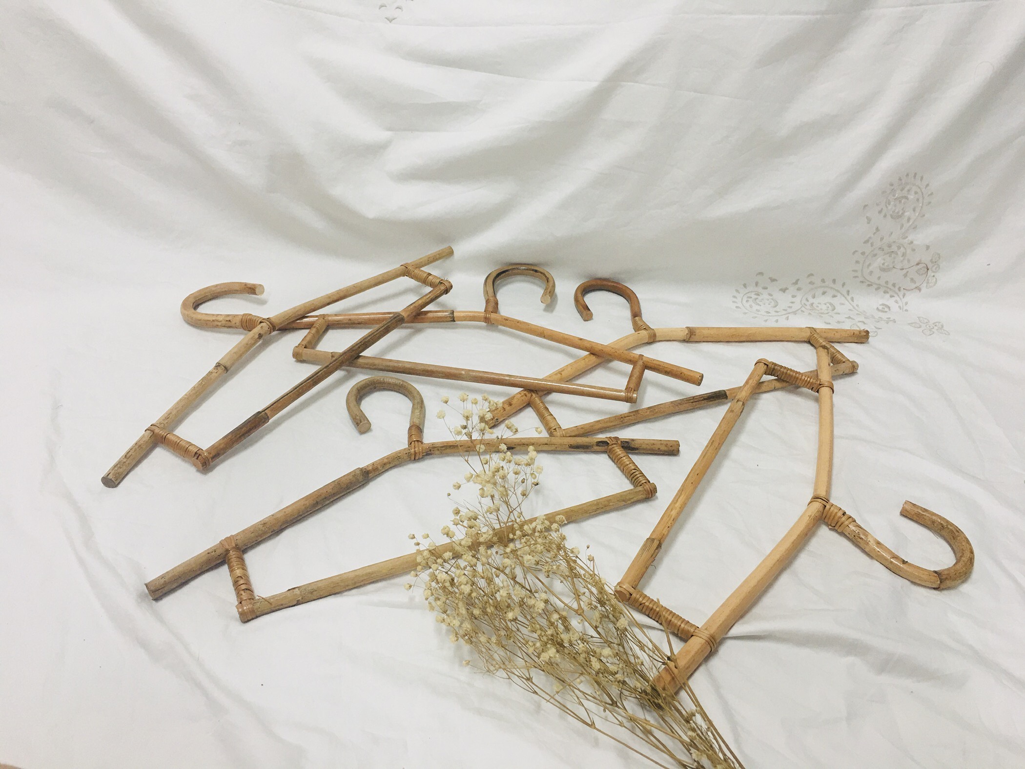 Móc áo mây phong cách Boho, vintage Chiều ngang :47cm, Chiều cao :22cm Hàng Handmade Trang Trí Shop Chụp Hình Sản Phẩm Siêu Xinh Xắn