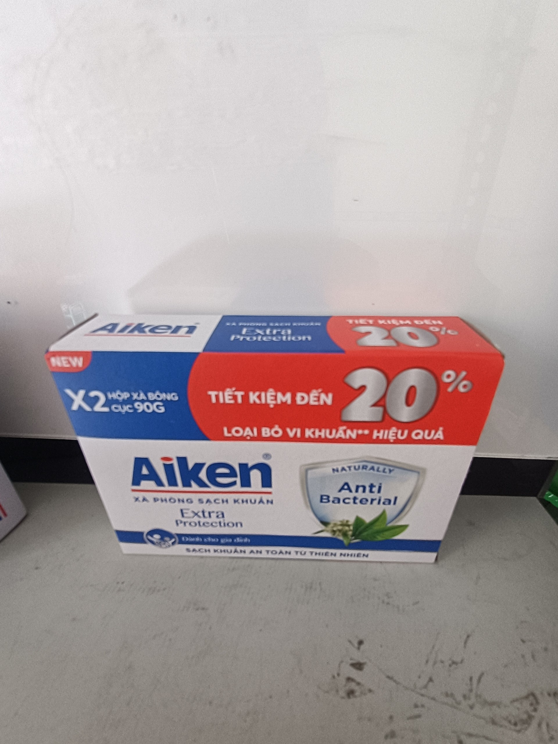 Hộp gồm 2 Xà bông cục Aiken 90g x 2