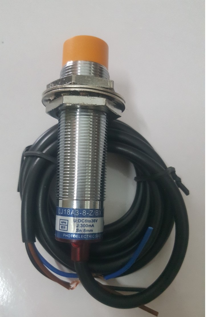 Cảm biến tiệm cận LJ18A3-8-Z-BX