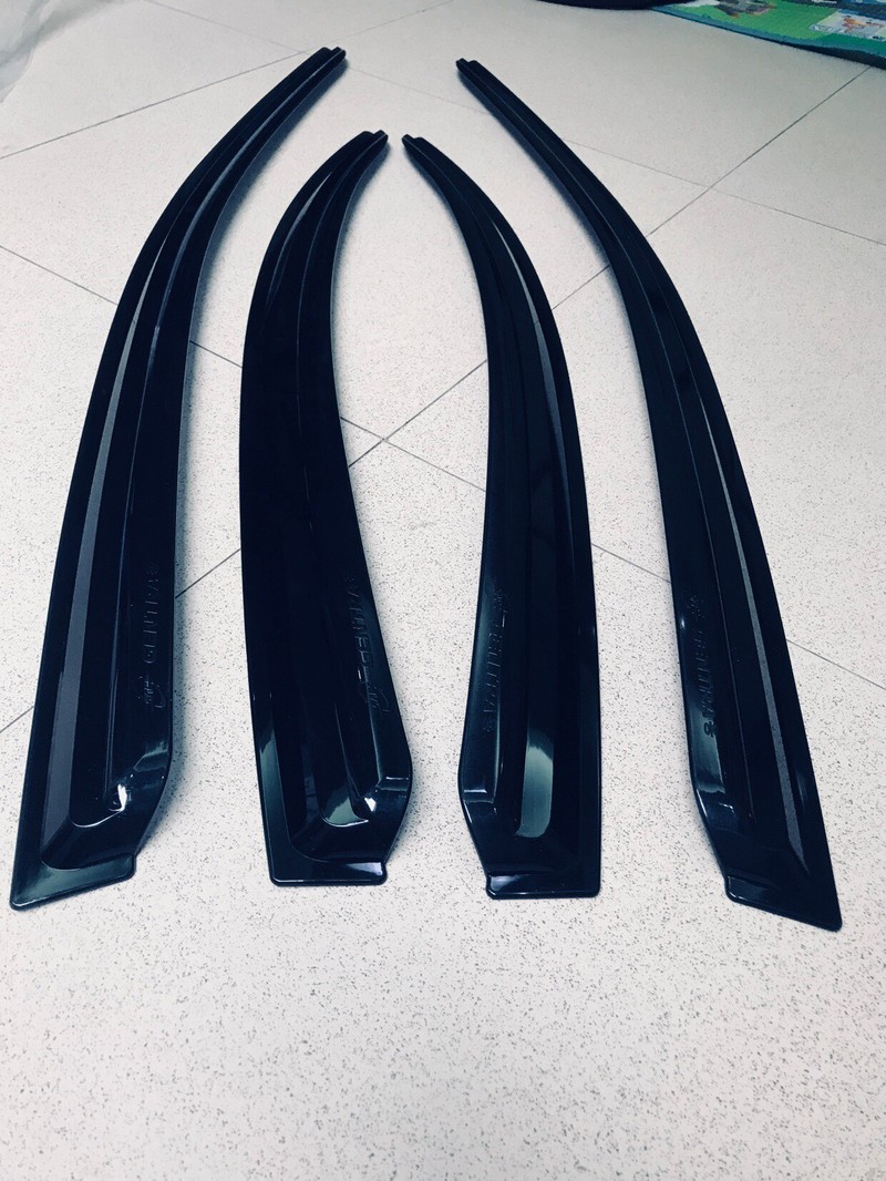 Bộ vè mưa đen xe Daewoo Gentra, Aveo đen hàn quốc
