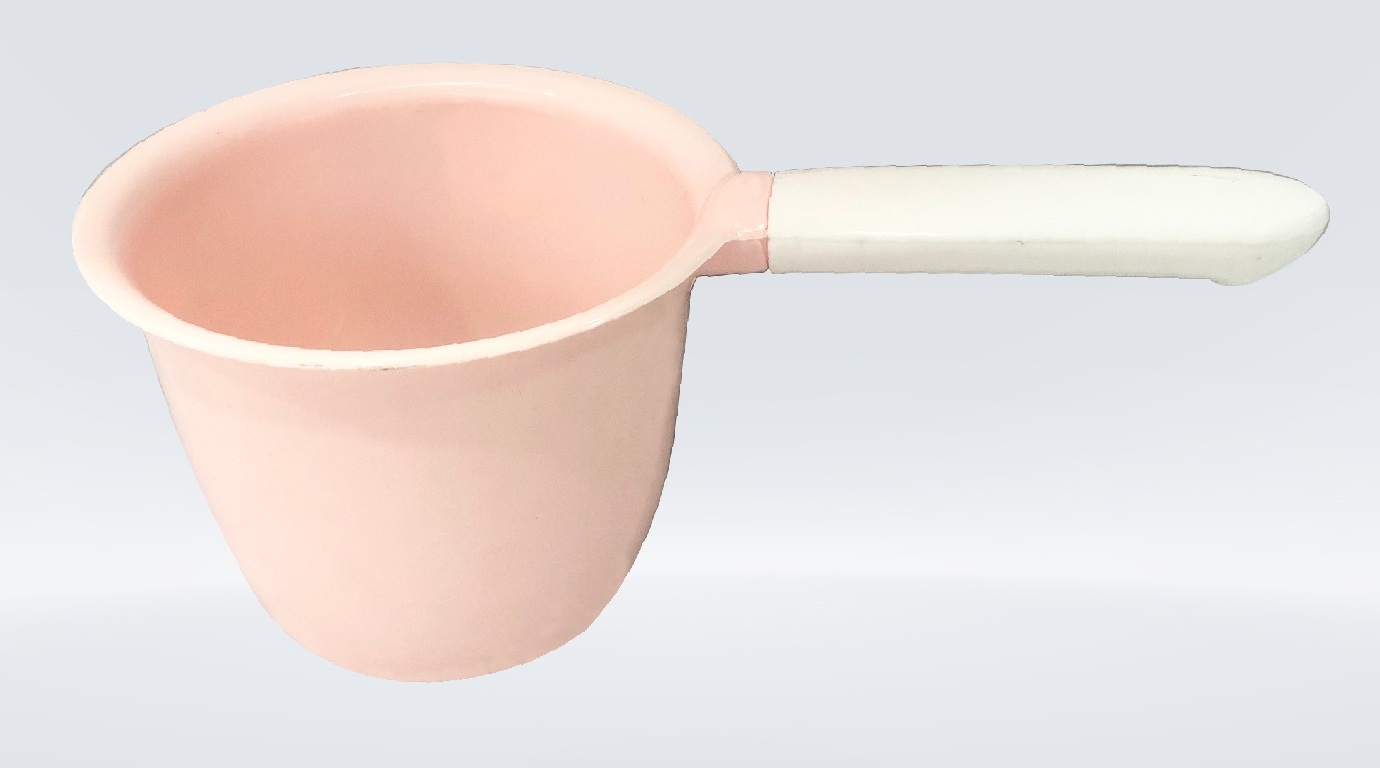 Gáo nước nhựa TỰ LẬP - 28X15X14.5CM