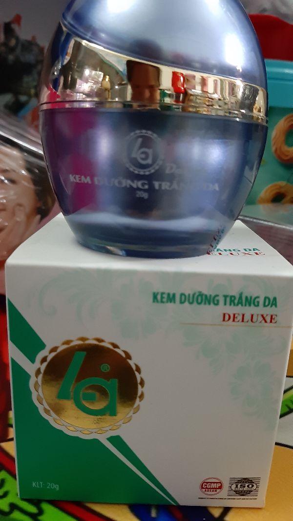 KEM DƯỠNG TRẮNG GIỮ ẨM DA LA 20G