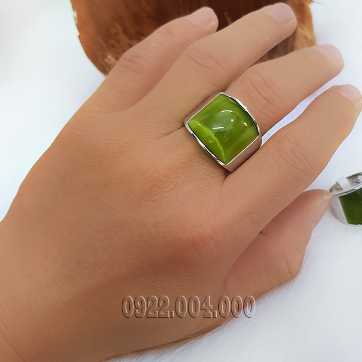 Nhẫn nam mặt đá xanh đọt chuối NZ510