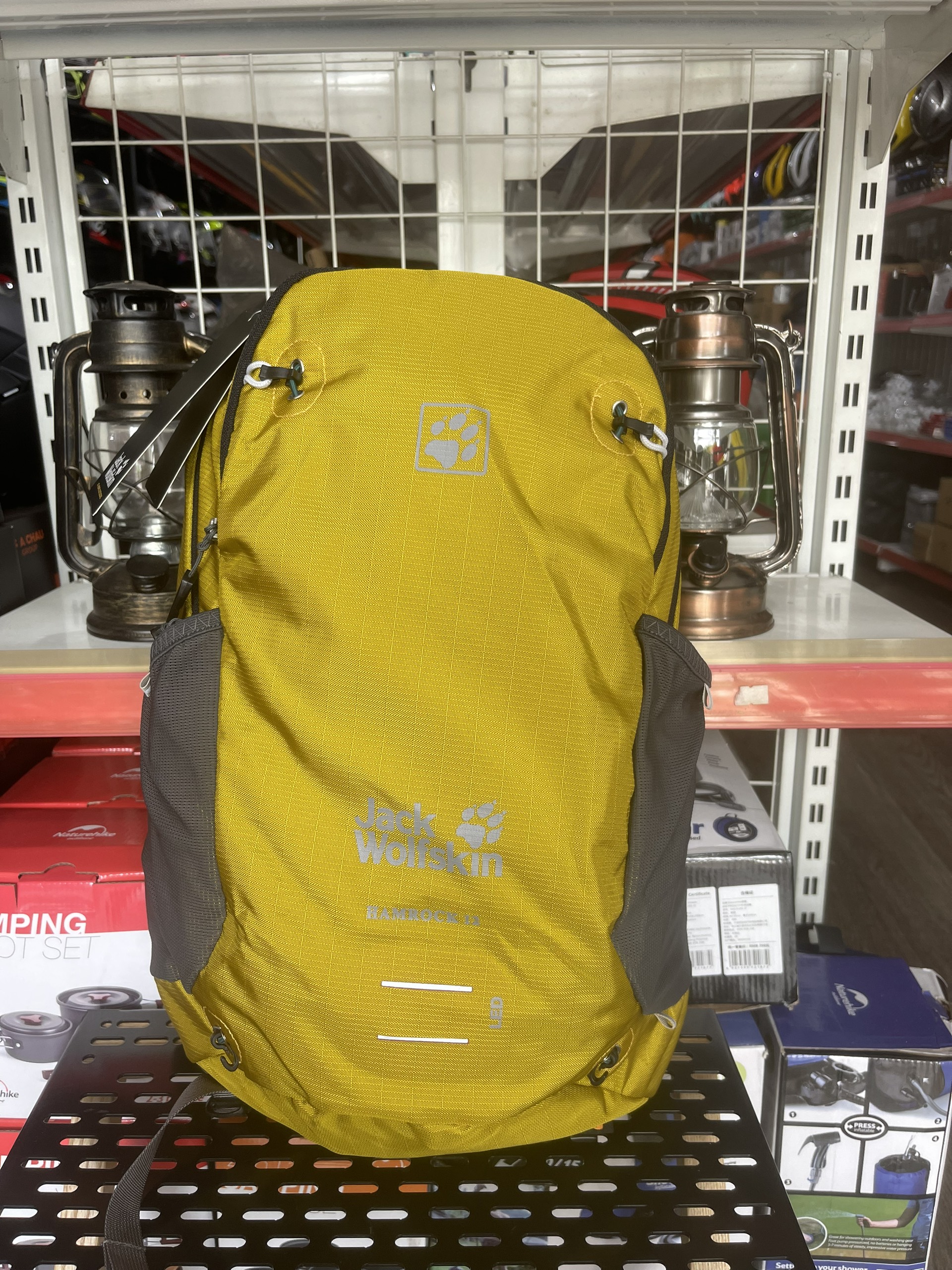 Balo leo núi Jack Wolfskin HamRock 12L