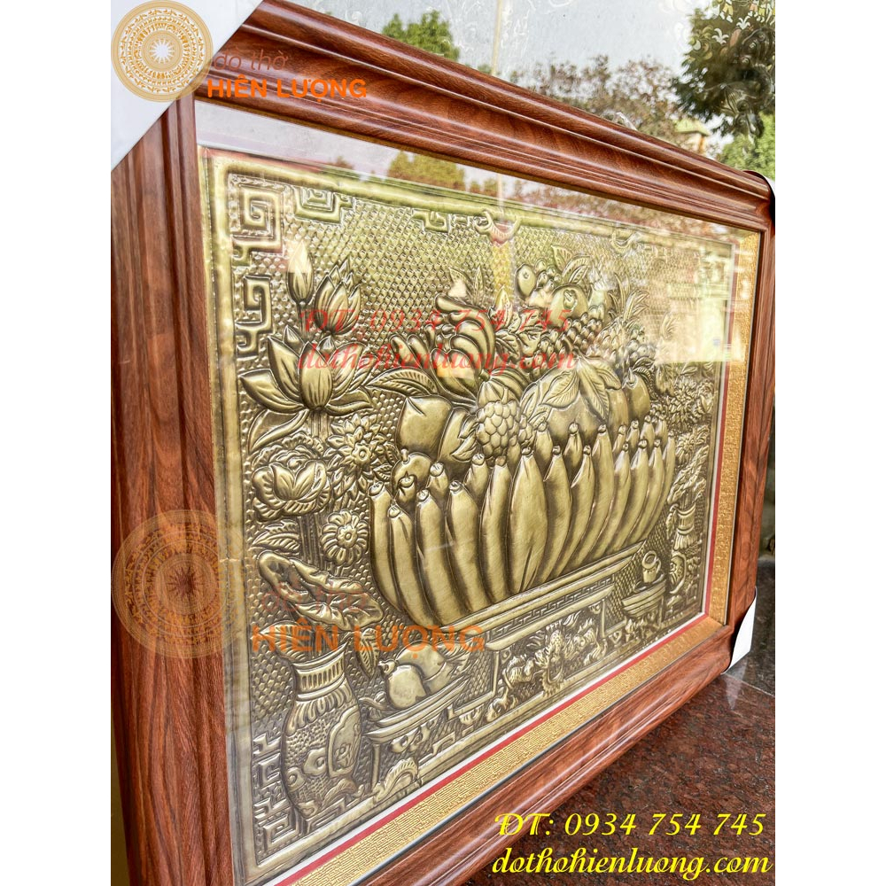 Tranh ngũ quả bằng đồng màu nâu giả cổ kích thước 50x70cm