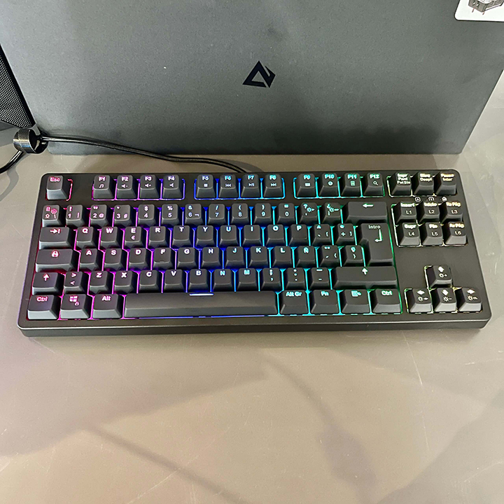 Bàn phím cơ TKL Aukey G14 - Đèn Led RGB - Outemu Blue Switch Siêu Bền - Thương Hiệu Châu Âu - Cam Kết Chính Hãng