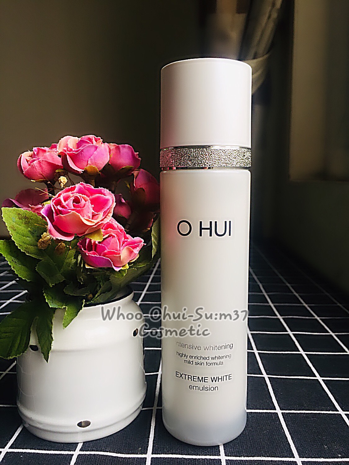 Sữa dưỡng trắng OHUI Extreme White Emulsion 130ml