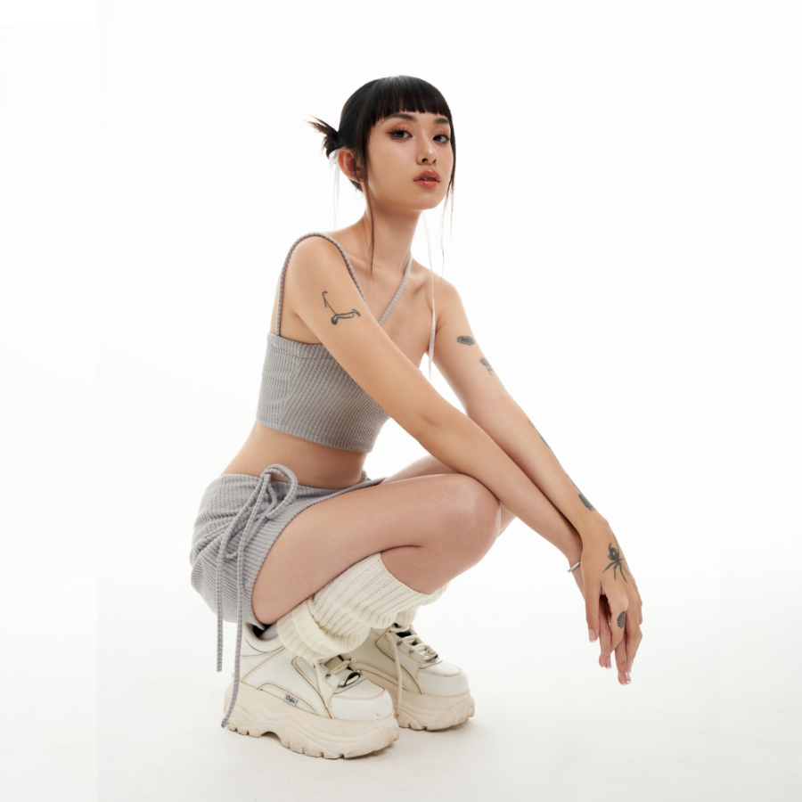 Set Áo Croptop Và Chân Váy Thắt Eo Tôn Dáng KENNEDY SET - RORA