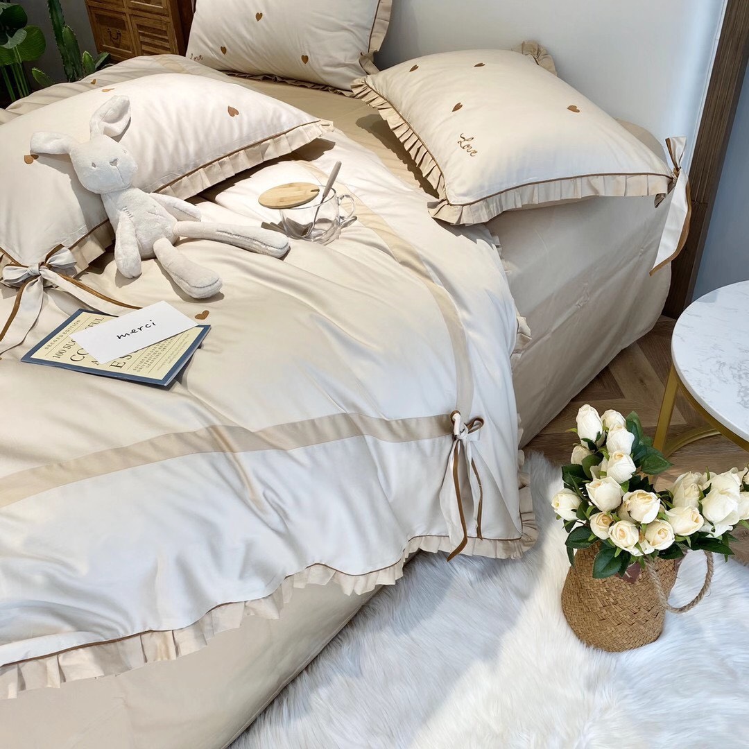 Bộ Chăn Ga Gối Lụa 80s Luxury Wedding