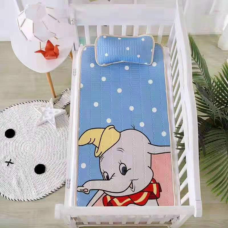 Chiếu điều hòa cao su non cho bé kèm gối