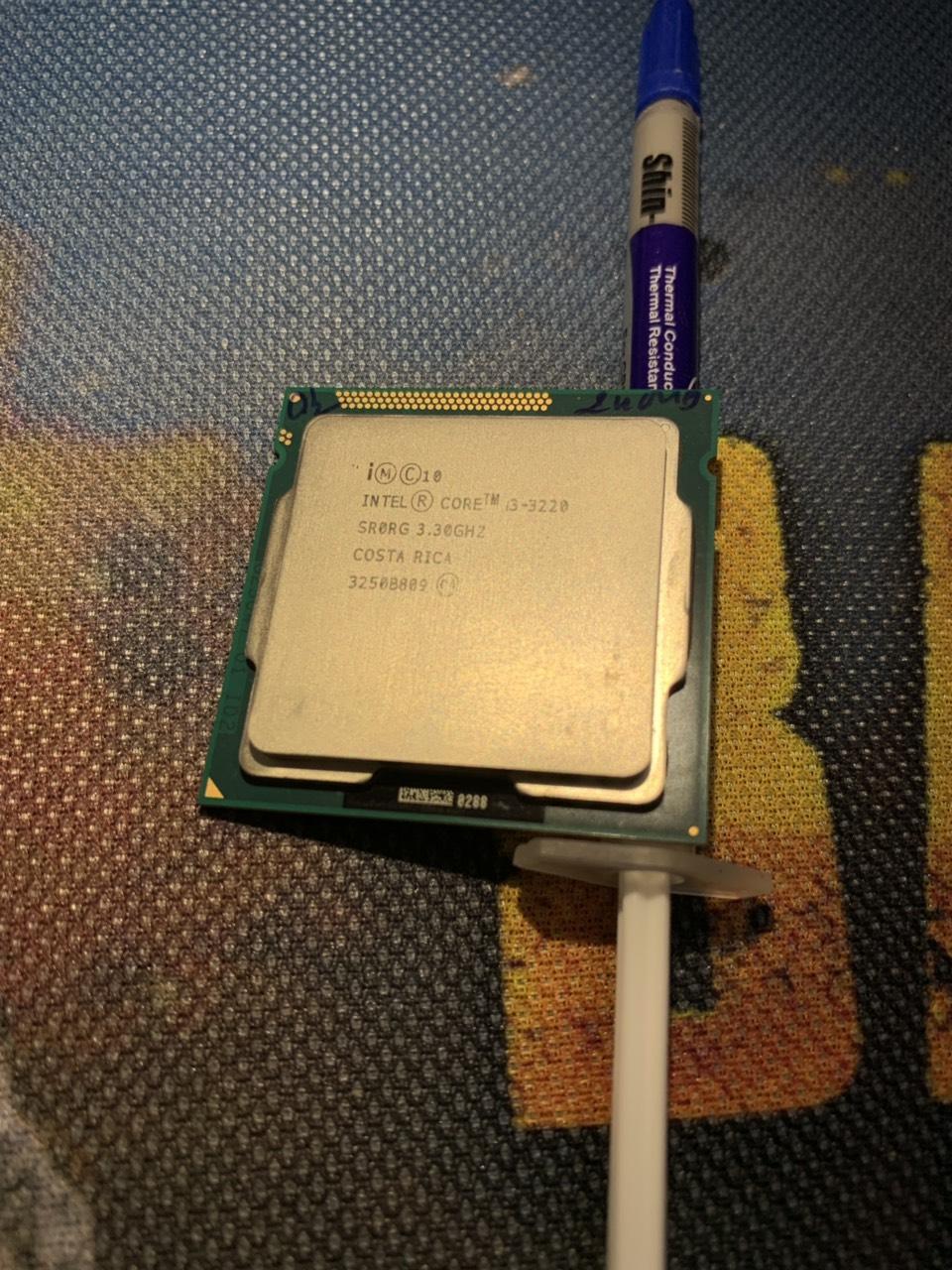 Bộ vi xử lý Intel Core i3 3220 3.30GHz(up to 3.8GHz, 2 lõi, 4 luồng), Bus 1066/1333/ 1600MHz, Cache 3MB - Kèm Quạt + Tặng Keo Tản Nhiệt CH M03