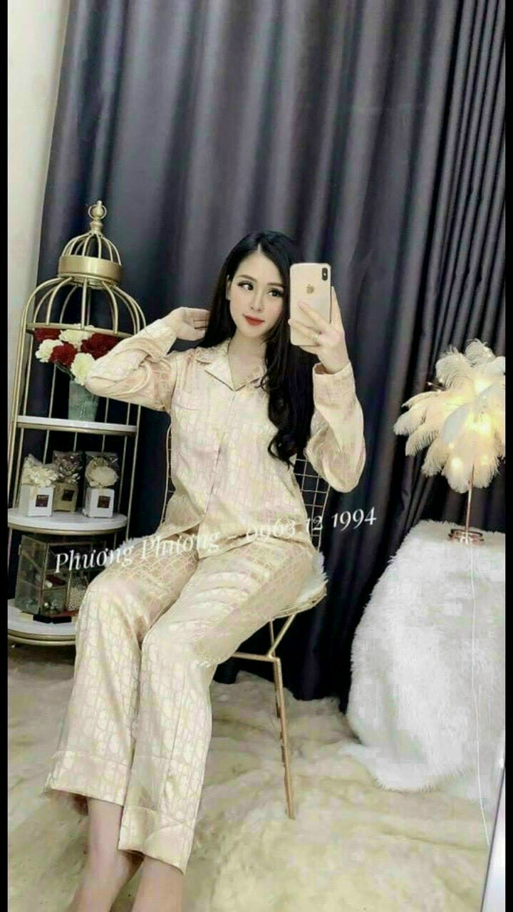 [FREESHIPMAX]BỘ LỤA GẤM TAY DÀI, QUẦN DÀI CHẤT LẠU MỀM NHẸ