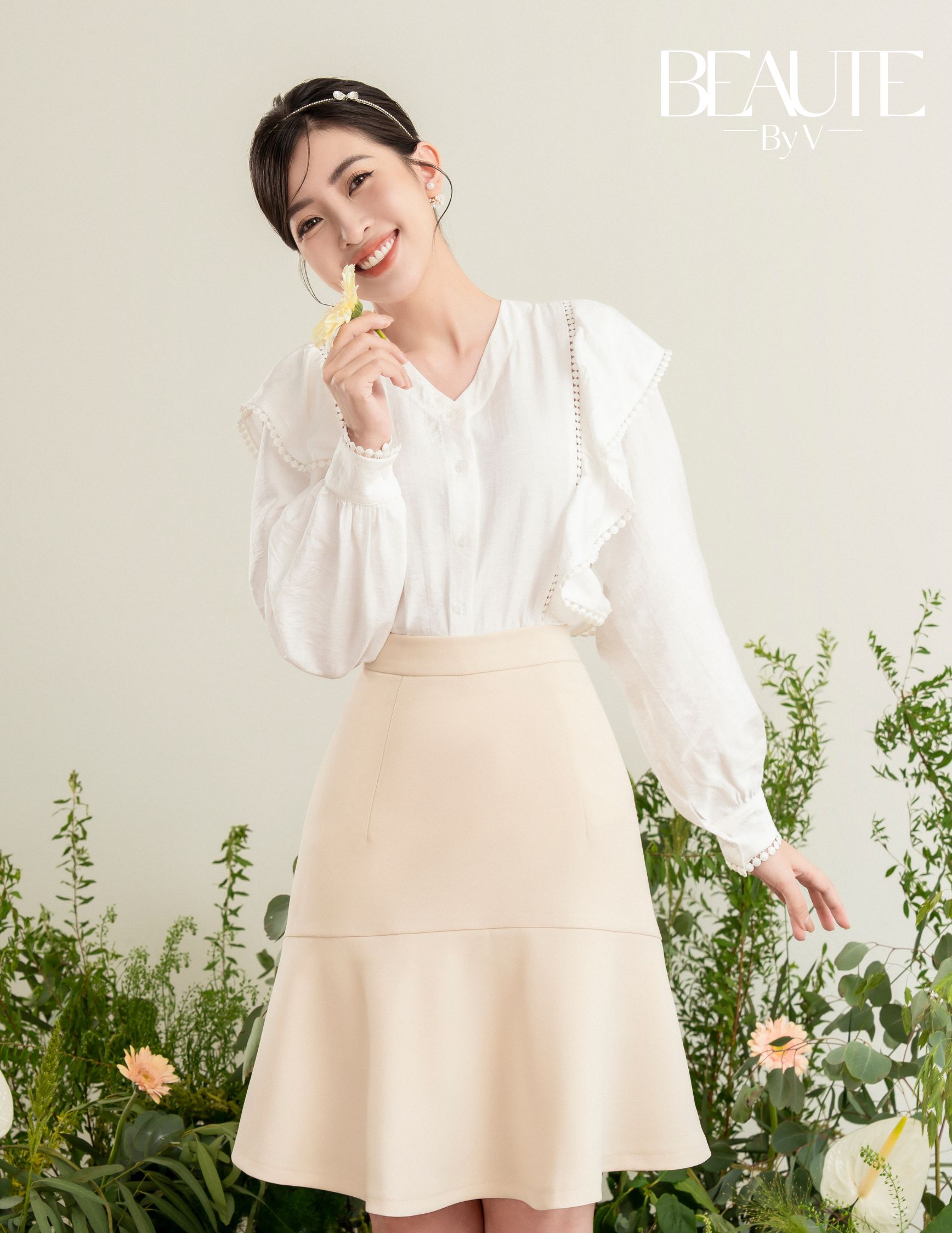 BEAUTEBYV - Chân váy cạp rời có bèo xiên Phoenix