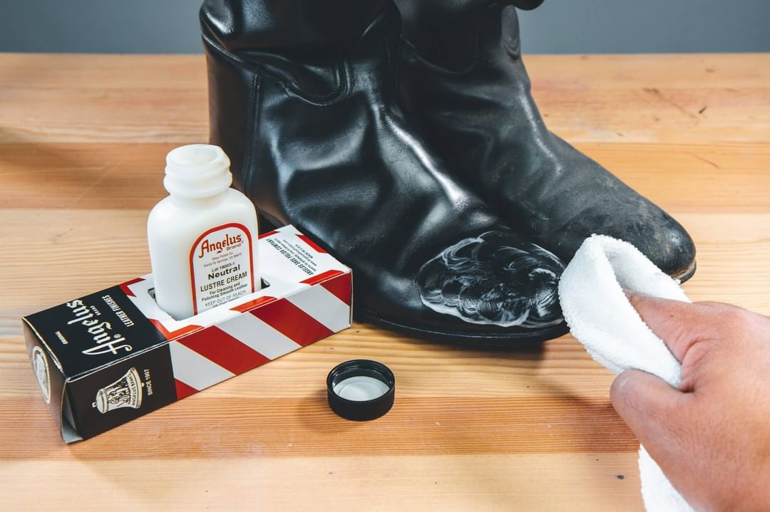 [HCM]Thuốc nhuộm lên da Angelus Leather Dye – 90ml (3Oz)