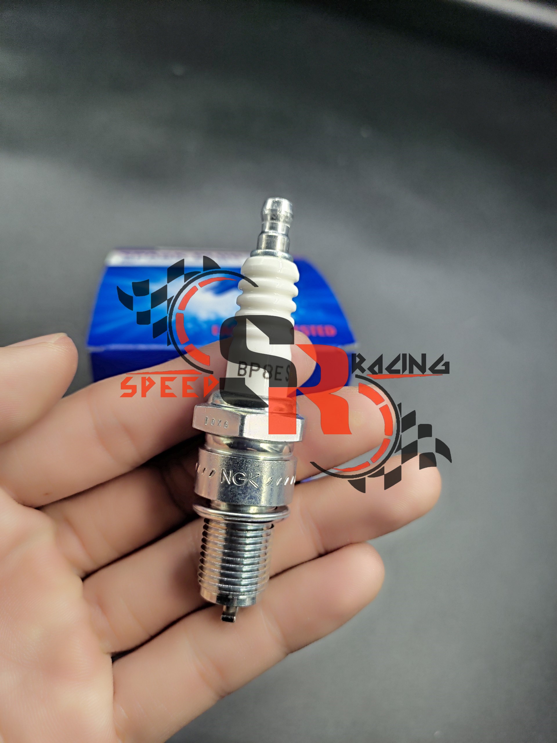 [HCM]BUGI SUZUKI NGK SPORT 2T BP8ES