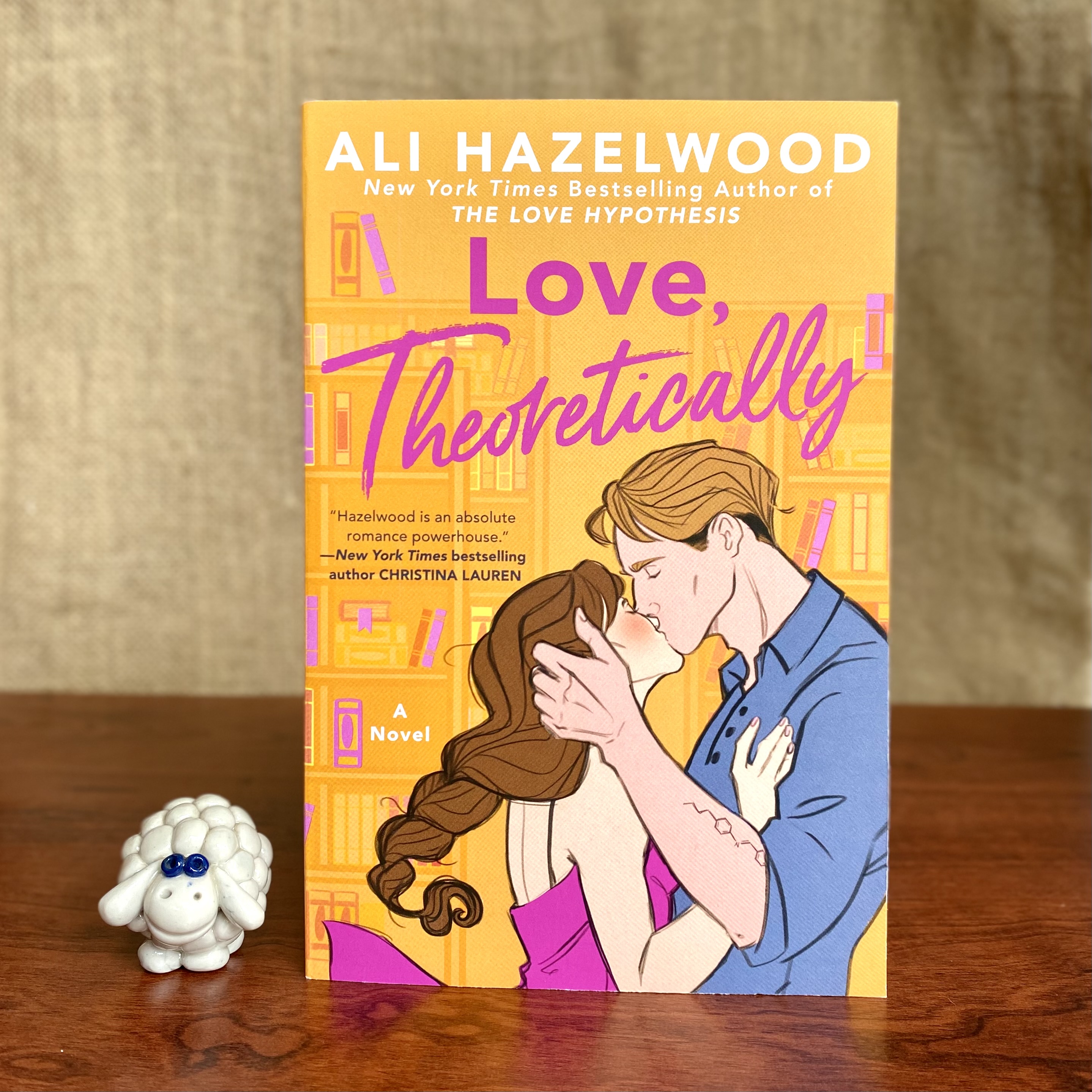 Love Theoretically - Ali Hazelwood