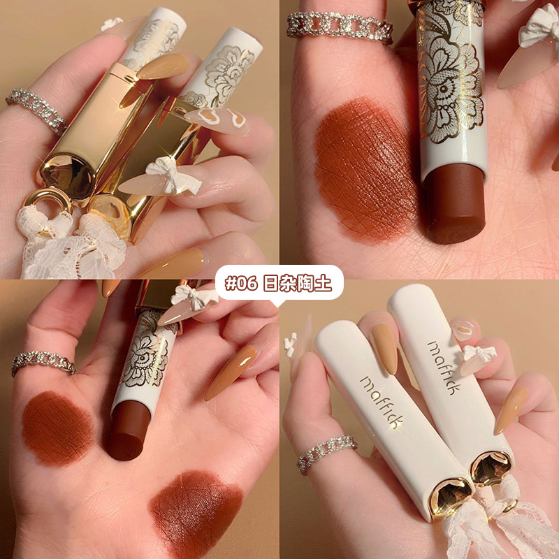 Son Kem Lì Vải Ren MAFFICK Velvet Tint Mềm Môi Siêu Xinh Chất Mềm Và Mịn Môi BUM BEAUTY