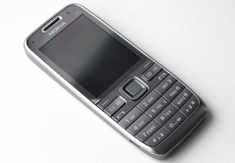 Điện Thoại E52