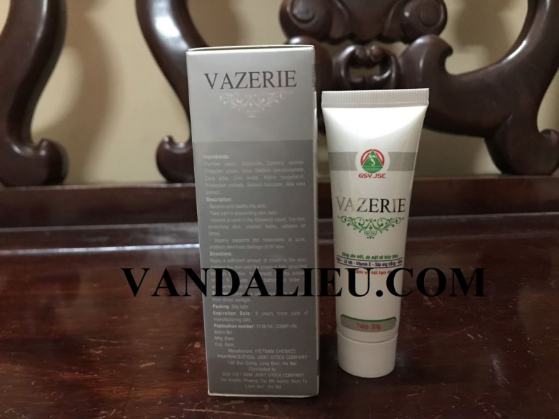 KEM DƯỠNG ẨM VAZERIE 30G