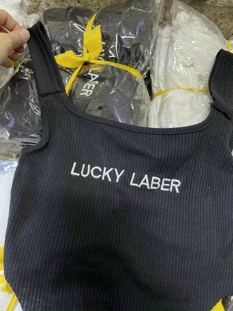 [SIÊU HOT] ÁO 2 DÂY THUN GÂN LUCKY LABER VẠT VUÔNG KIỂU ÁO RÁP VẢI THUN PC