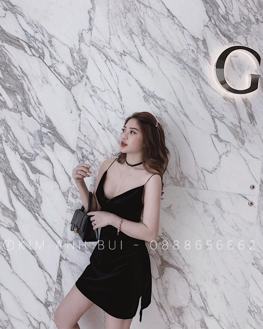 ĐẦM ĐEN 2 DÂY CỔ ĐỖ HỞ LƯNG