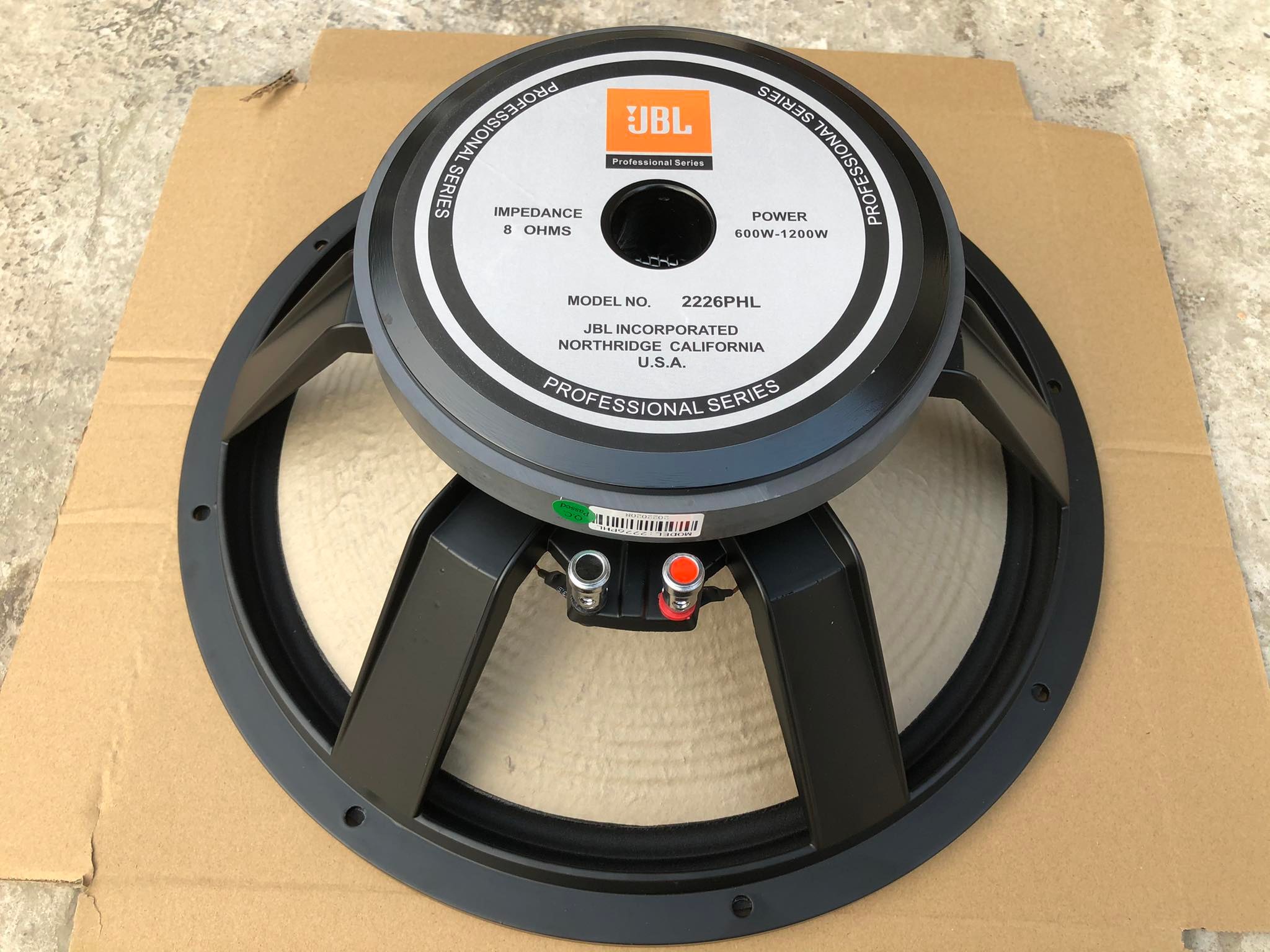 Bass 40 jbl từ 190 côn 76 / giá 1 chiếc