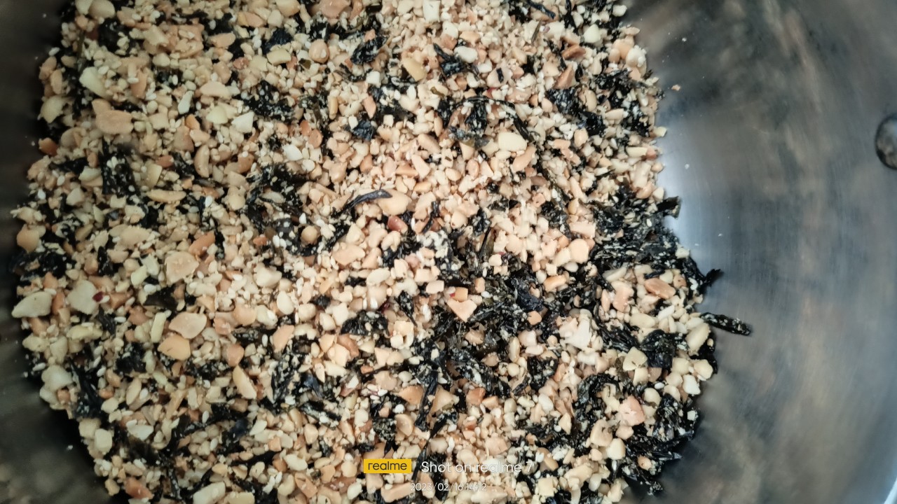 MUỐI MÈ ĐẬU PHỘNG RONG BIỂN