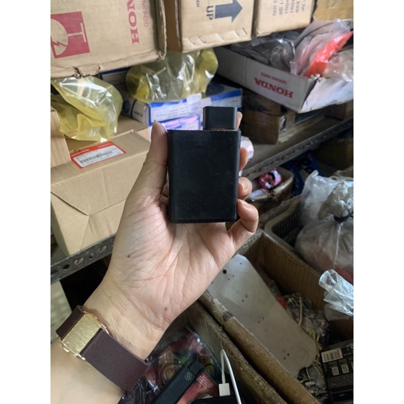 t  IC Hayate đời bình cơ ( 6 chân ) zin theo xe  đổi