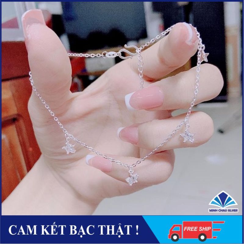 Lắc chân bạc mặt sao xinh