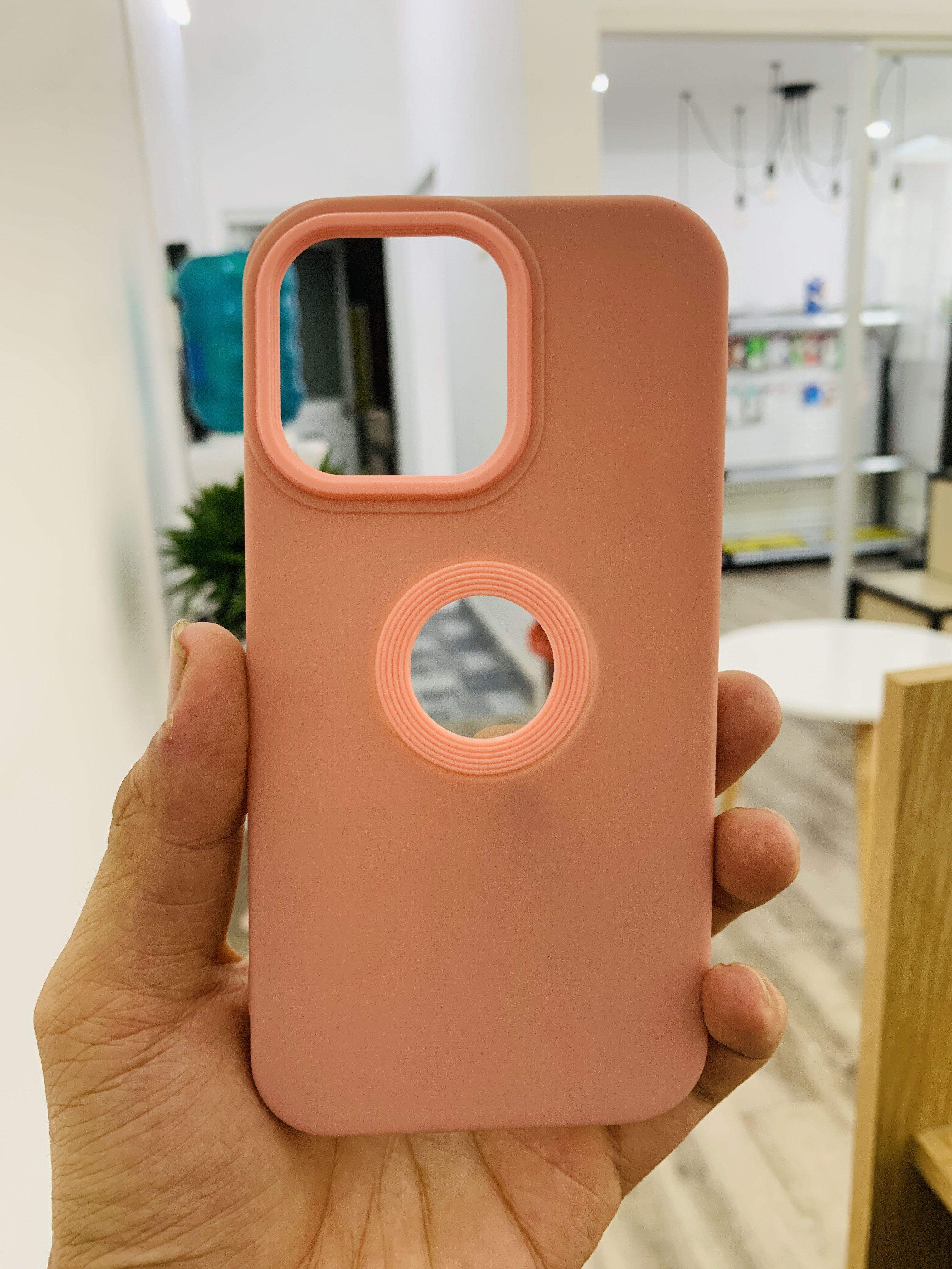 Ốp lưng iPhone hở táo viền màu siêu đẹp
