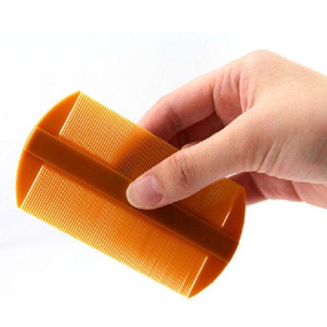 Combo Lược Dày Chải Chí (Chấy) Và Lược Thưa Chải Tóc - Korea (Màu ngẫu nhiên)