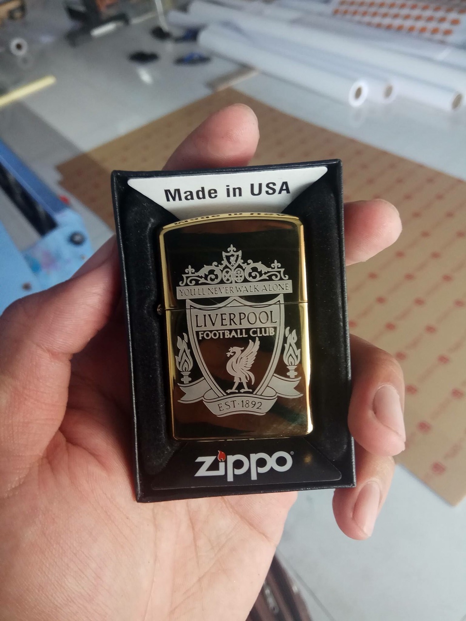 [HCM]Bật lửa zippo USA Logo LIVERPOOL