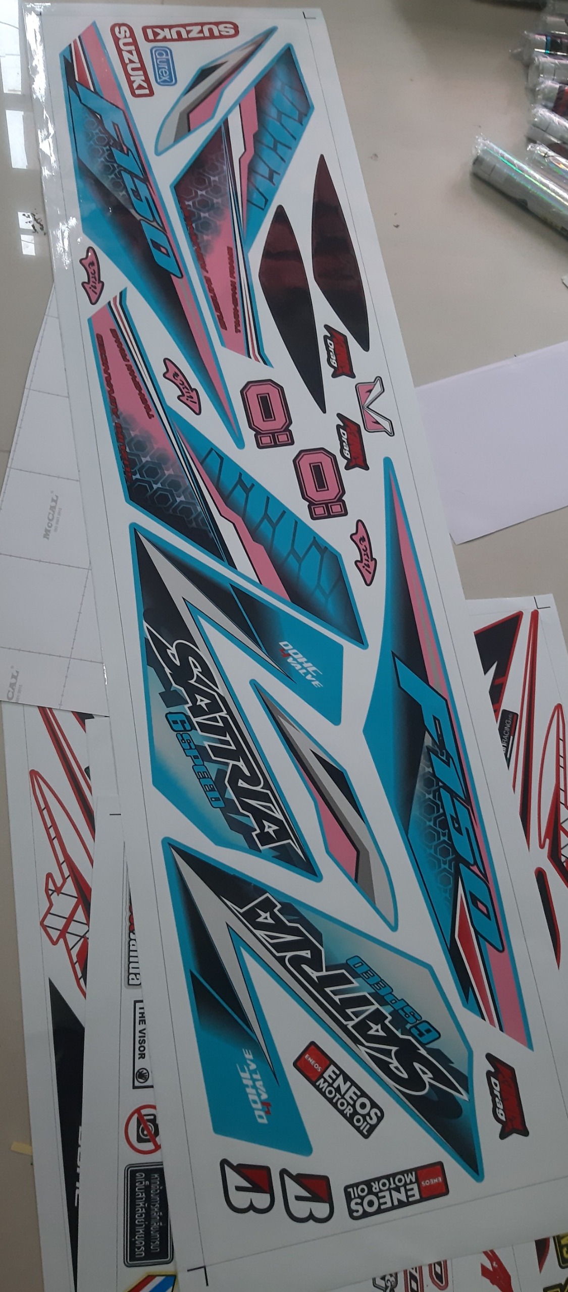 Tem Suzuki Satria F150 V9 - Tặng Logo