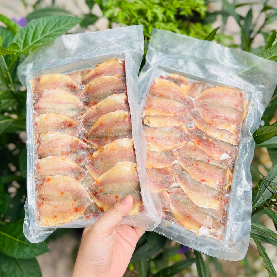 [GIAO NHANH 2H HCM] Giá Sỉ Cá Chỉ Vàng 2 Nắng