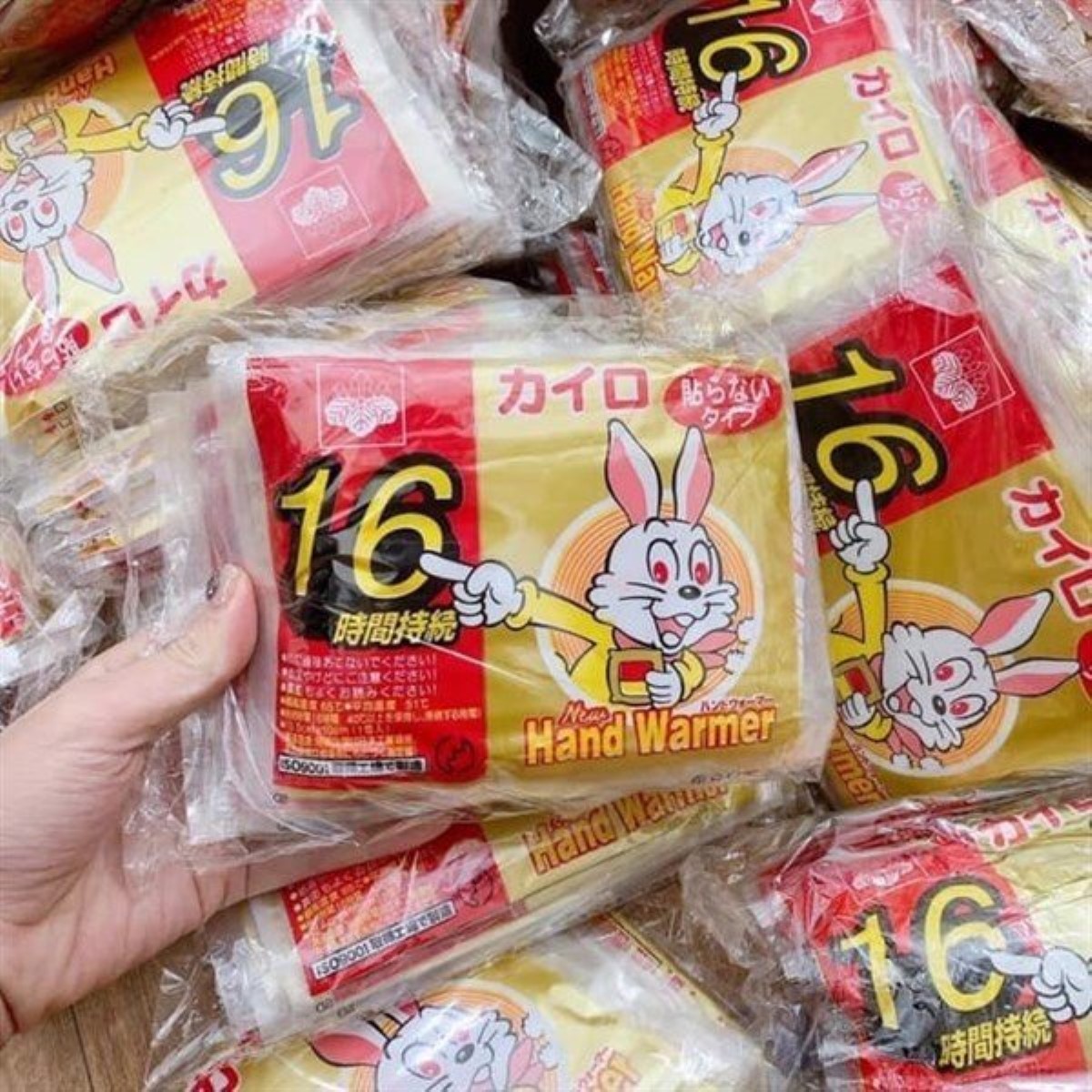 Miếng dán giữ nhiệt Kairo ấm bụng cơ thể toàn thân 16 tiếng an toàn tiện lợi cho bé và người lớn