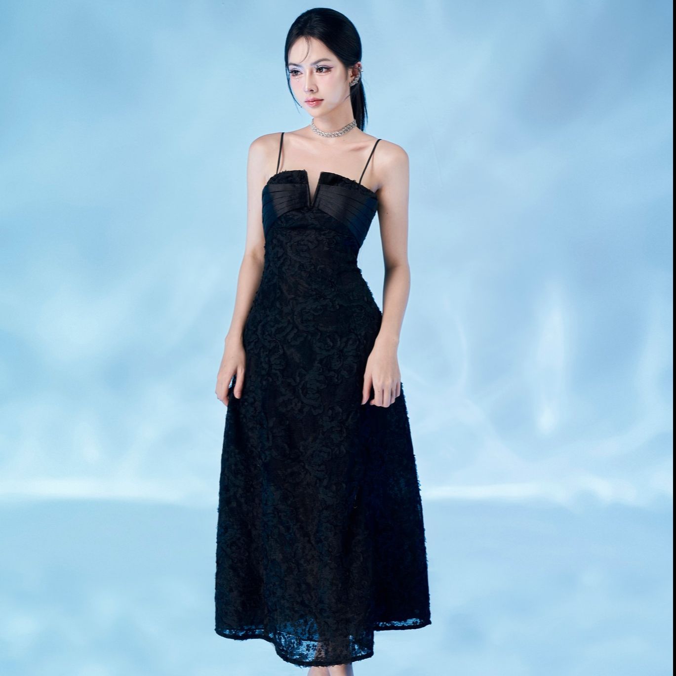 Voucher siêu sale 15% OLV - Đầm Monroe Black Dress