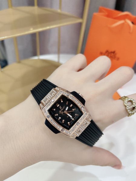 Nơi bán Đồng hồ nữ Hublot dây thơm hương vani sang trọng , đẳng cấp , dành cho phái đẹp - Tặng kèm hộp NGUYENTUNGWATCH