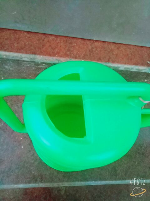 Ô doa nhựa tưới Cây (4L và 10L)