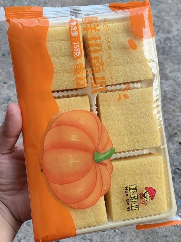 Bánh tươi Bông lan Bí Đỏ ( Khay set 6 cái)