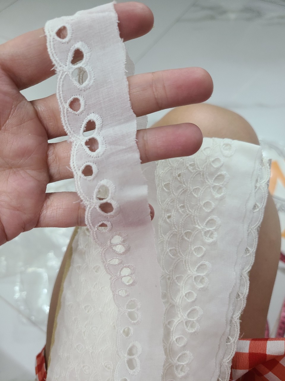 Ren thô viền trang trí / bảng 3cm. giá 1 nét