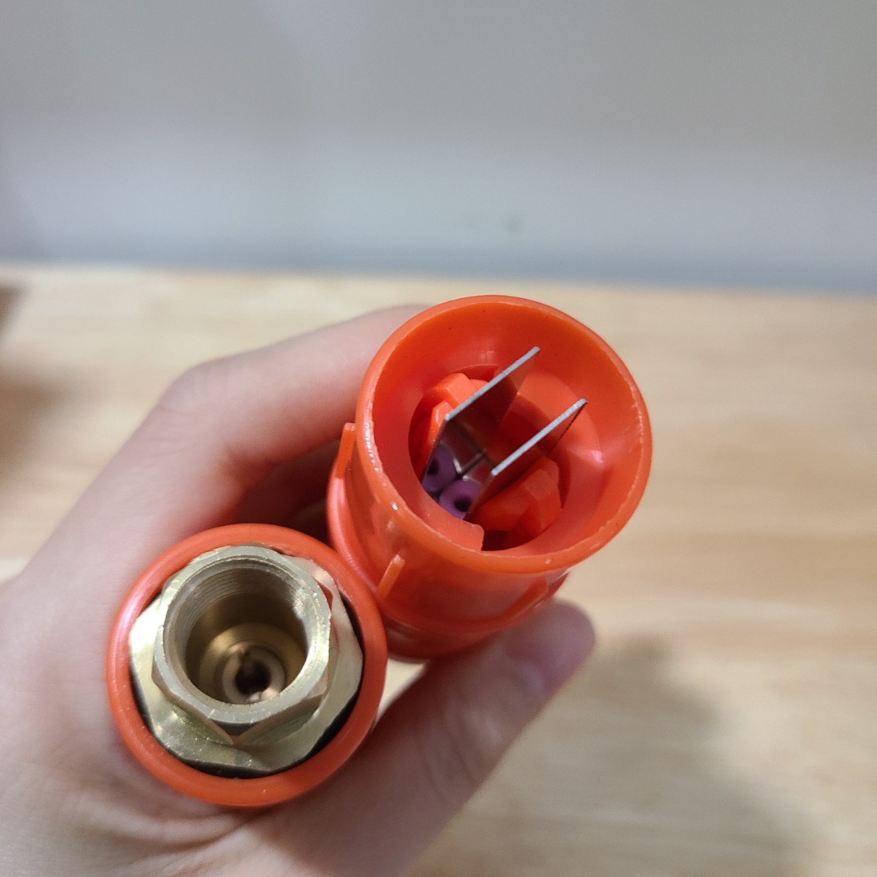 [HCM]BÉC RỬA XE CAO ÁP MỎ VỊT 1.5MM/2.0 REN 13MM