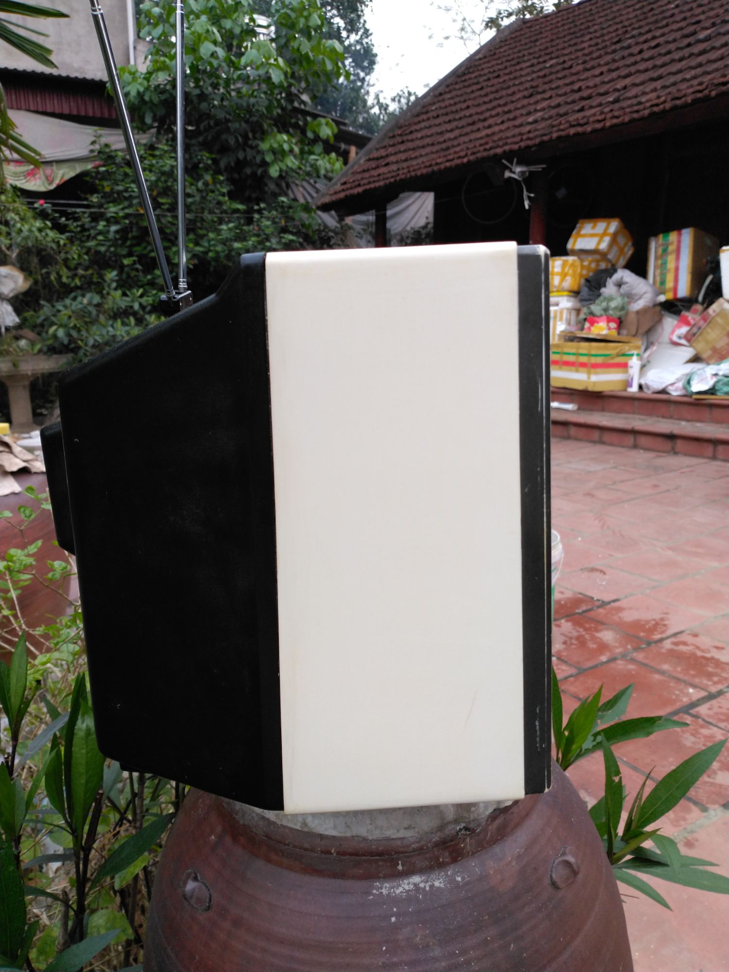 tivi sam sung đen trắng moden359k