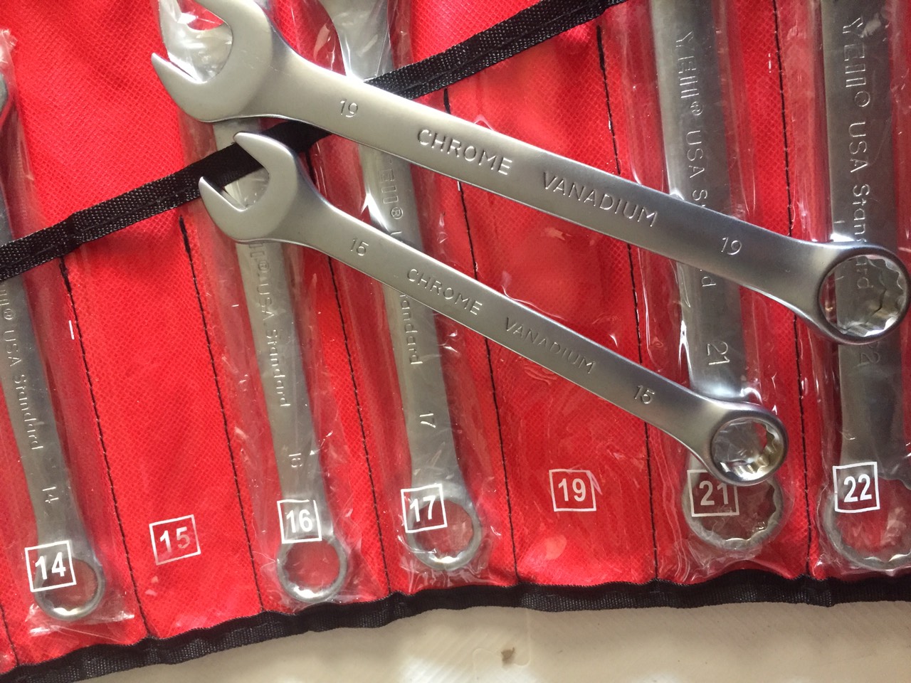 Bộ cle (cờ lê) yeti 8-24( USA-STANDARD)14 Chi tiết